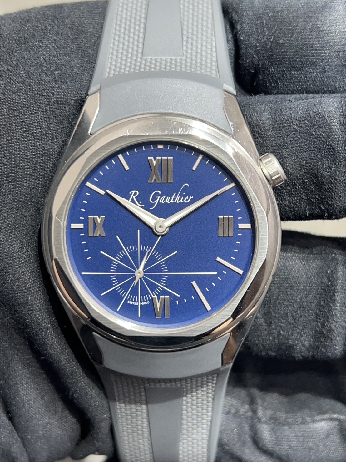 Romain Gauthier(ローマン ゴティエ) C by ローマン ゴティエ プラチナ