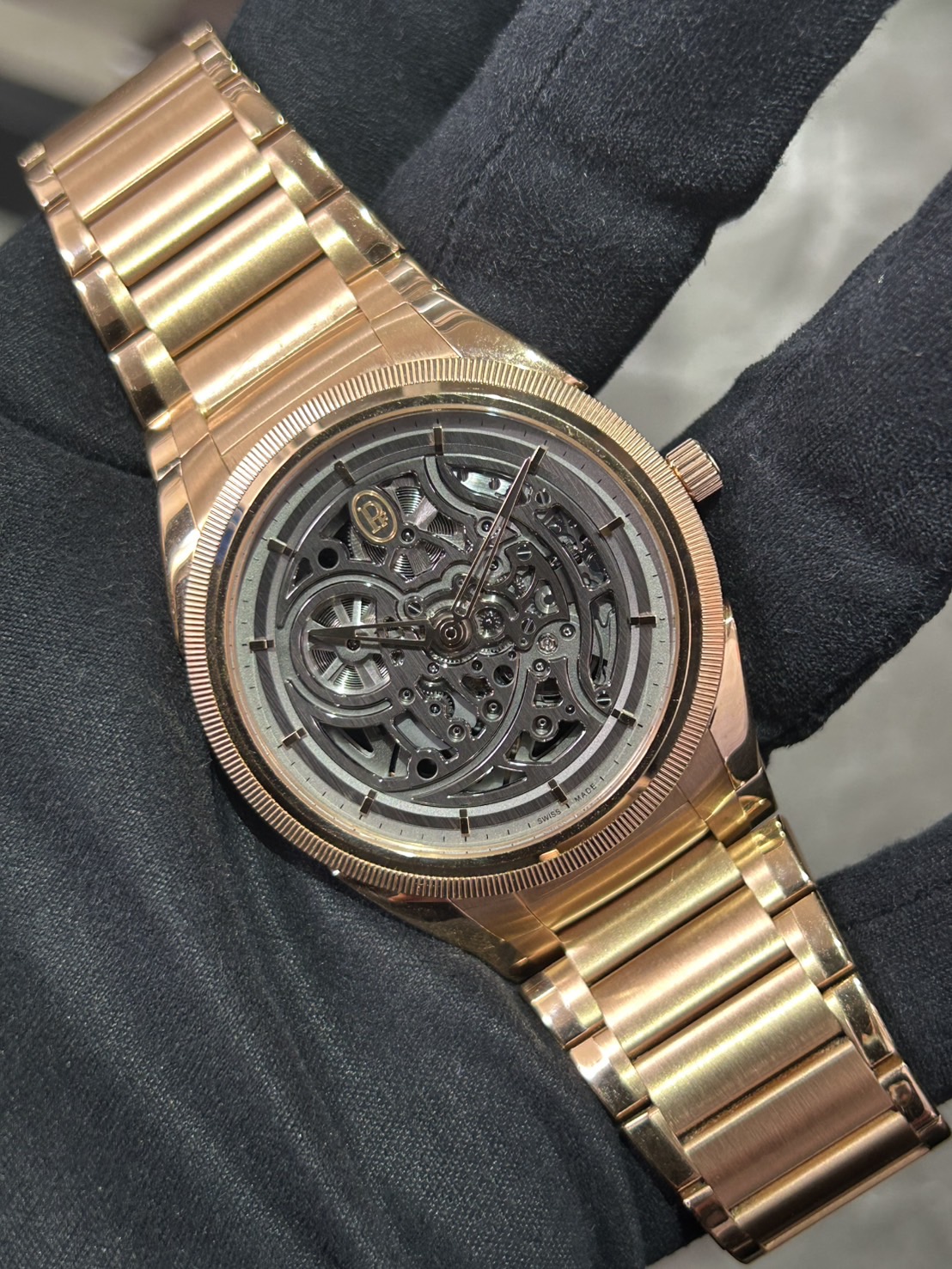 PARMIGIANI FLEURIER (パルミジャーニ フルリエ) トンダPFスケルトン【2022年10月印】【中古品】【PFC912-2020001-200182】