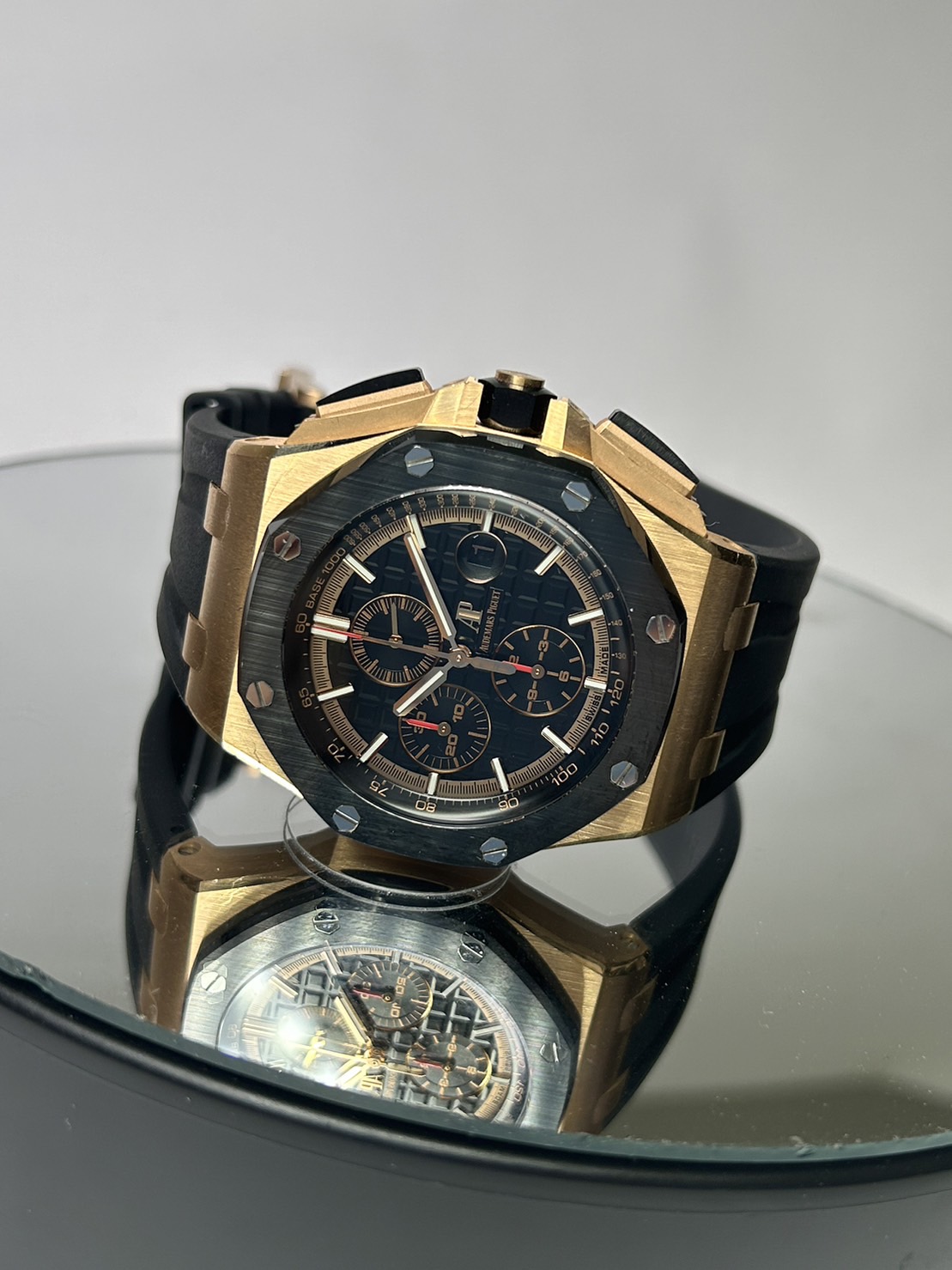 【ローン審査中】AUDEMARS PIGUET(オーデマピゲ)・ロイヤルオーク・オフショア【保証書日付ブランク】【中古品】【26401RO.OO.A002CA.02】