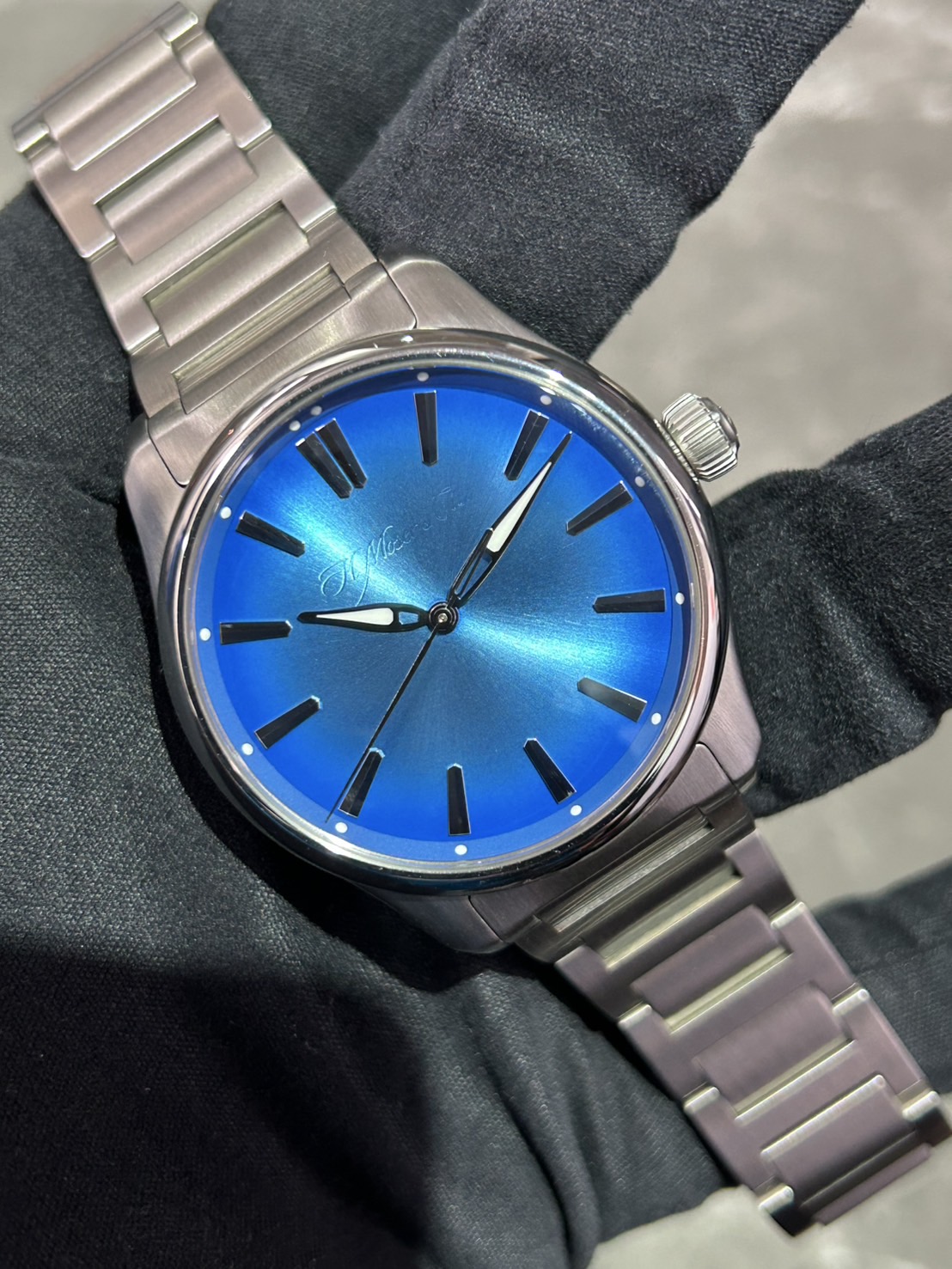 H.MOSER(モーザー) パイオニア センターセコンド【2023年10月印】【中古品】【3200-1217】