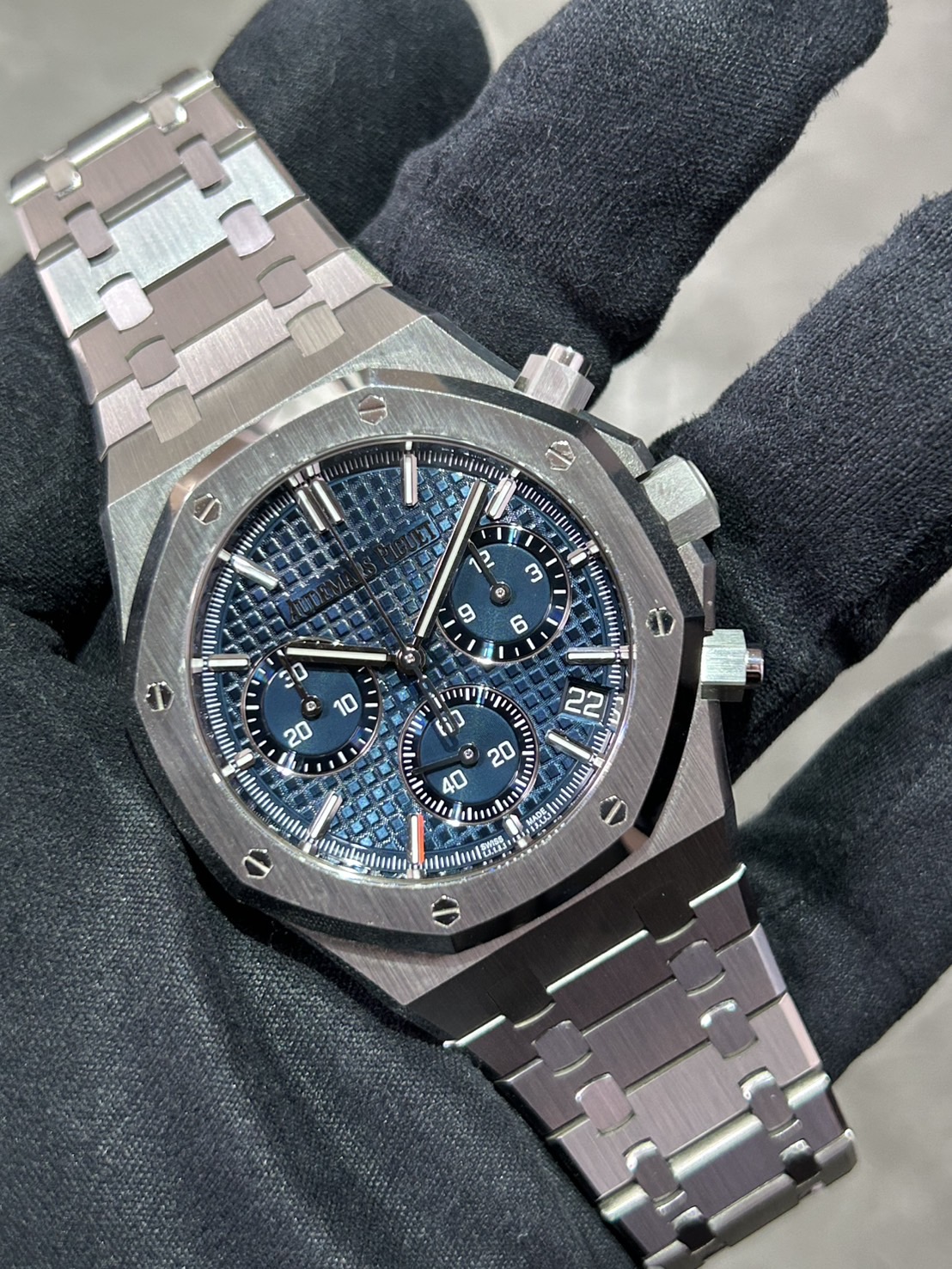 AUDEMARS PIGUET(オーデマピゲ) ロイヤルオーク【2023年2月印】【中古美品】【26240ST.OO.1320ST.05】