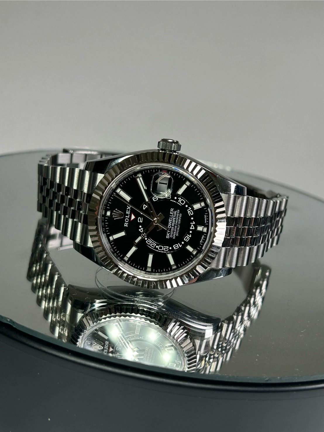 ROLEX(ロレックス)スカイドゥエラー【2023年6月印】【中古美品】【326934】