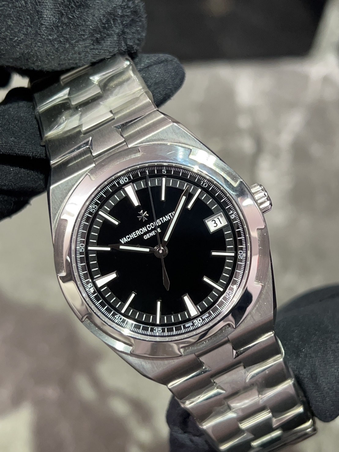 Vacheron Constantin (ヴァシュロン コンスタンタン) オーヴァーシーズ【2021年4月印】【極美品中古】【4500V/110A-B483】
