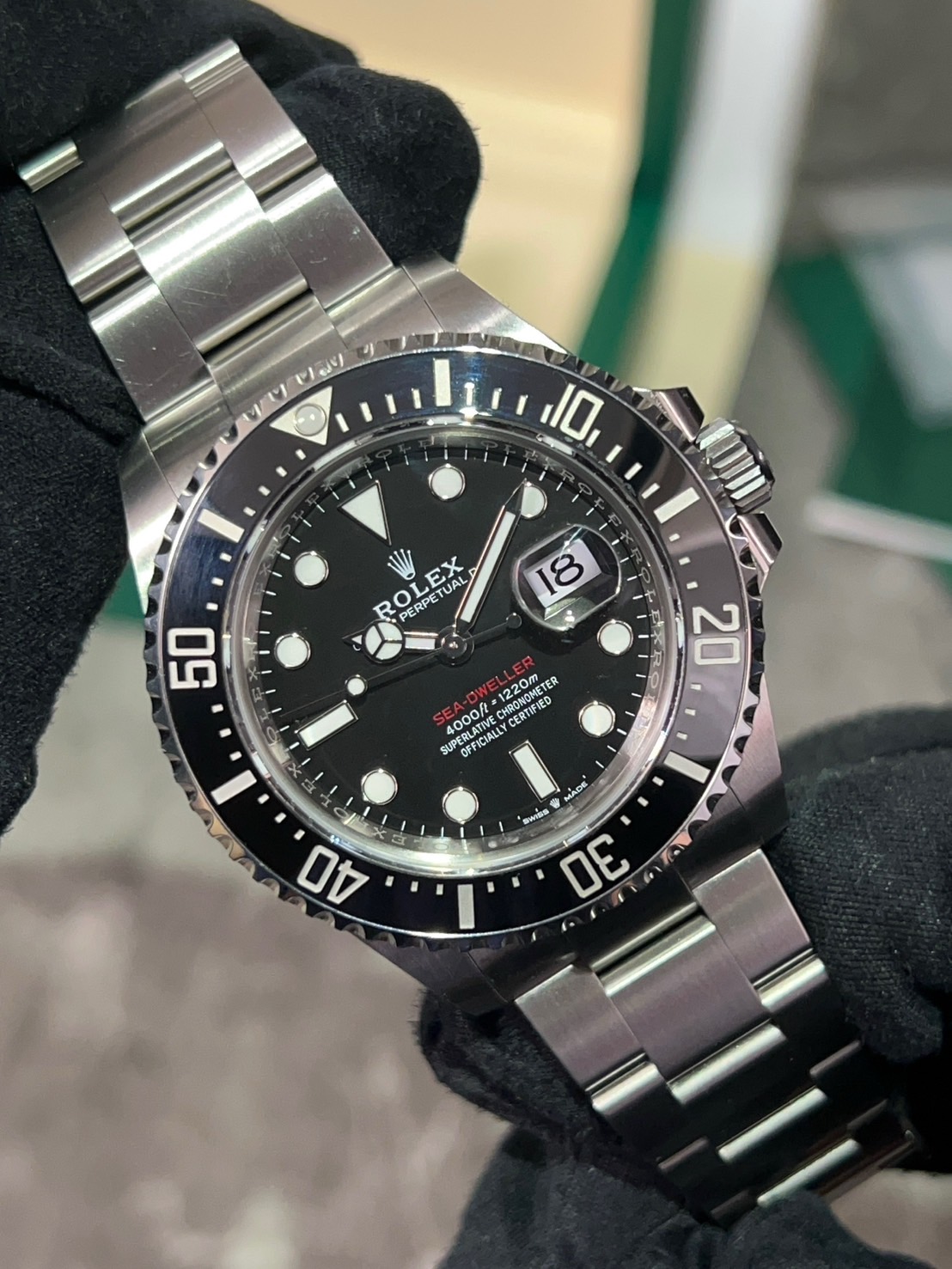 ROLEX (ロレックス) シードゥエラー（赤シード）【2023年10月印】【中古品】【126600】