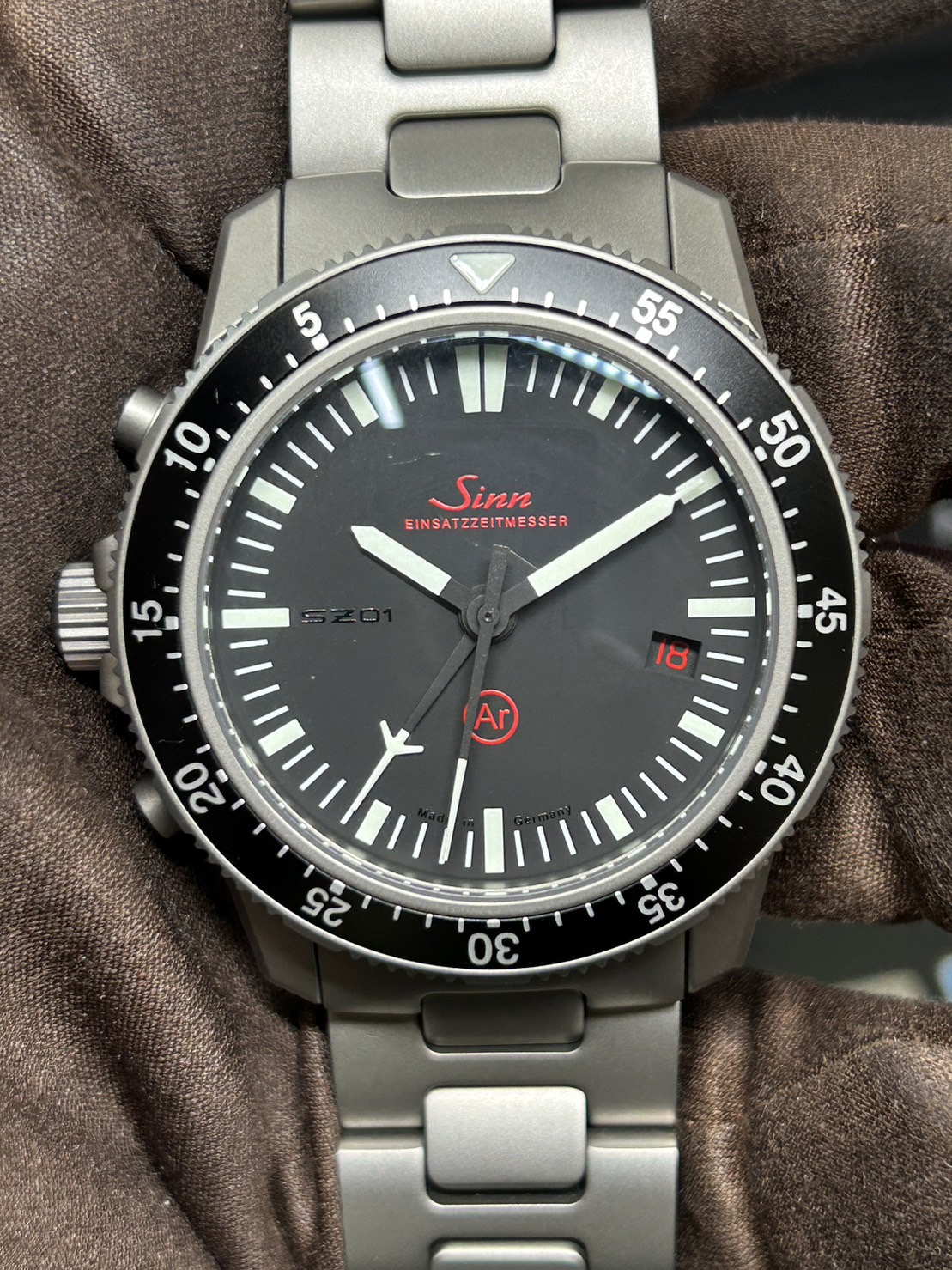 ジン Sinn 506.EZM1.1 ミッションタイマー20周年記念モデル クロノグラフ 500本限定 自動巻き メンズ 箱・保証書付き_739474