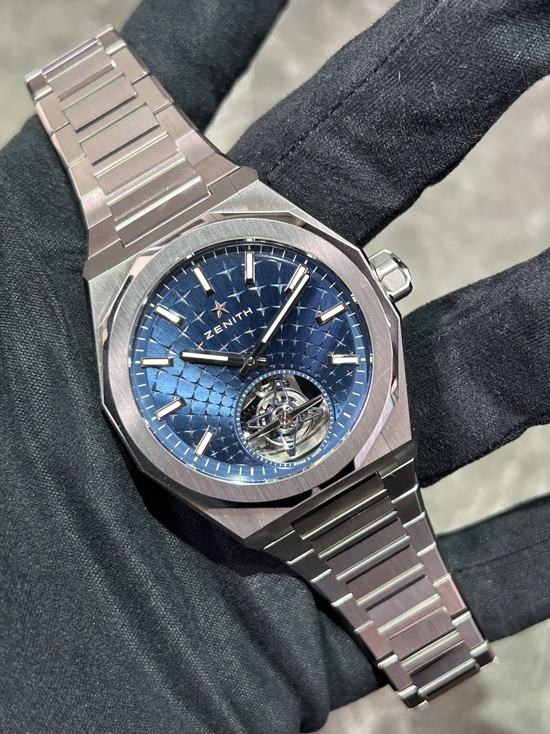 ZENITH(ゼニス)・デファイ スカイライン トゥールビヨン　【2024年4月印】【極美品】【03.9300.3630/51.I001】