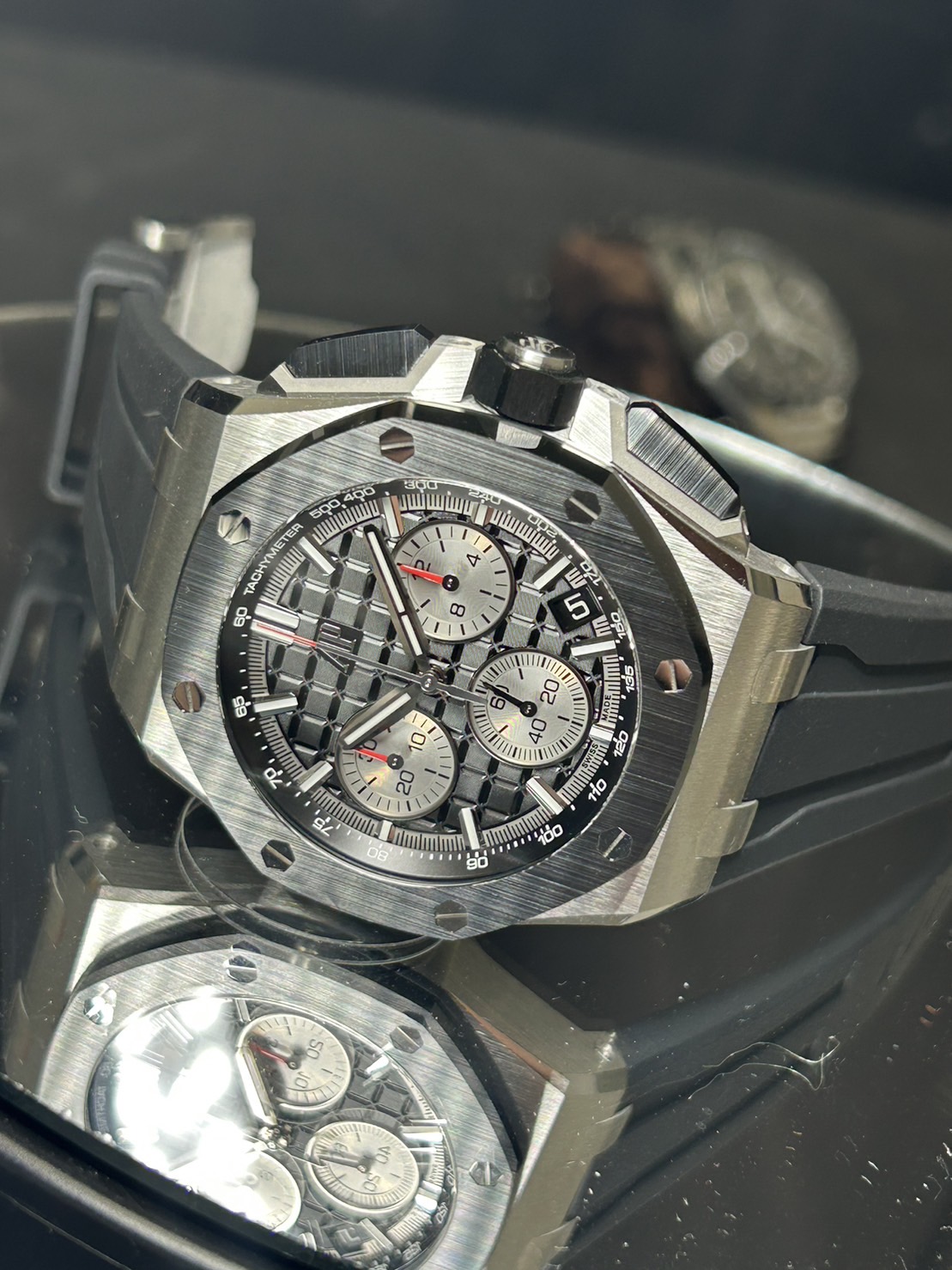 AUDEMARS PIGUET(オーデマピゲ)・ロイヤルオークオフショア【2022年5月印】【中古品】【26420SO.OO.A002CA.01】