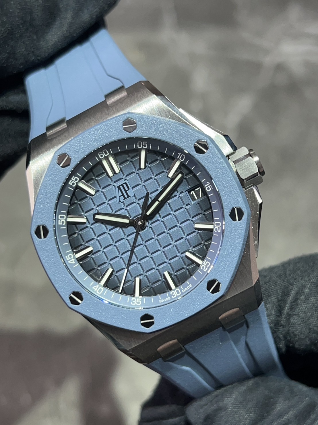 AUDEMARS PIGUET(オーデマピゲ) ロイヤルオークオフショア【2025年6月印】【未使用品】【15605SK.OO.A350CA.01】