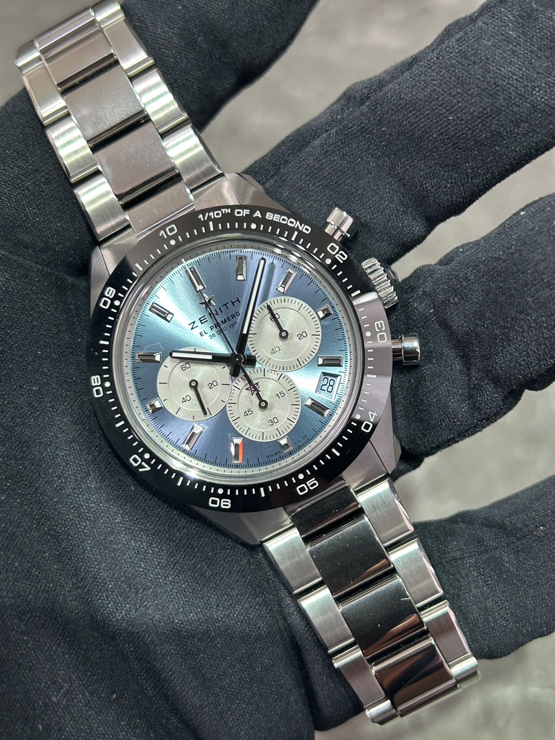 【300本限定】ZENITH(ゼニス)・クロノマスター【2024年6月印】【極美品】【03.3106.3600/55.M3100】