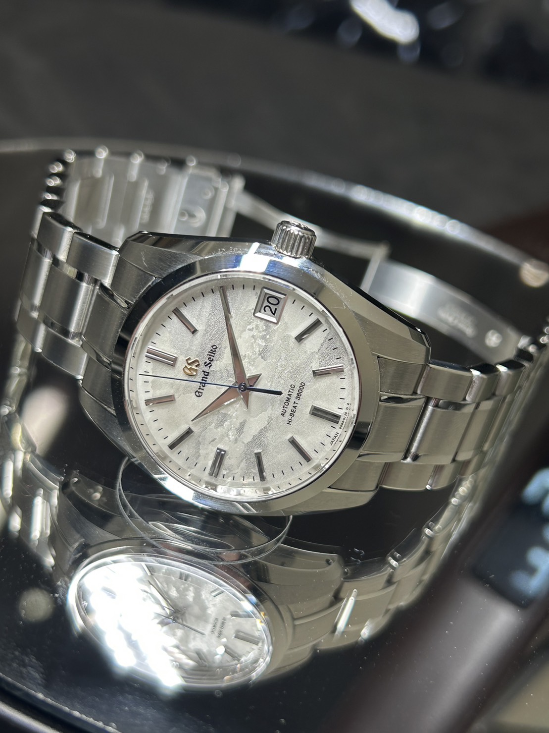 【1200本限定】Grand Seiko(グランドセイコー)・キャリバー9S・25周年記念限定モデル【2023年2月印】【中古品】【SBGH311】
