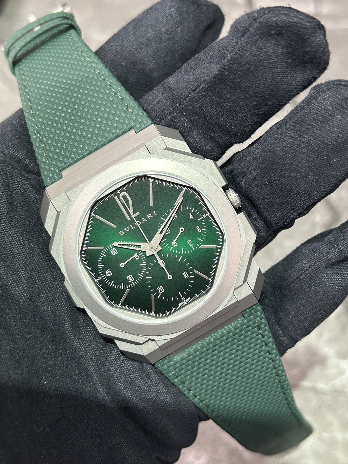 BVLGARI(ブルガリ) オクト フィニッシモ クロノグラフ GMT【2024年7月印】【未使用品】【103890】