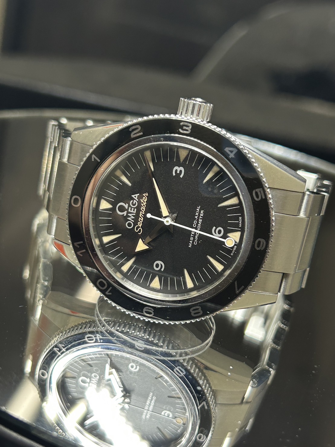 【7007本限定】OMEGA（オメガ）・シーマスター30﻿0スペクター【2015年9月印】【中古品】【233.32.41.21.01.001】