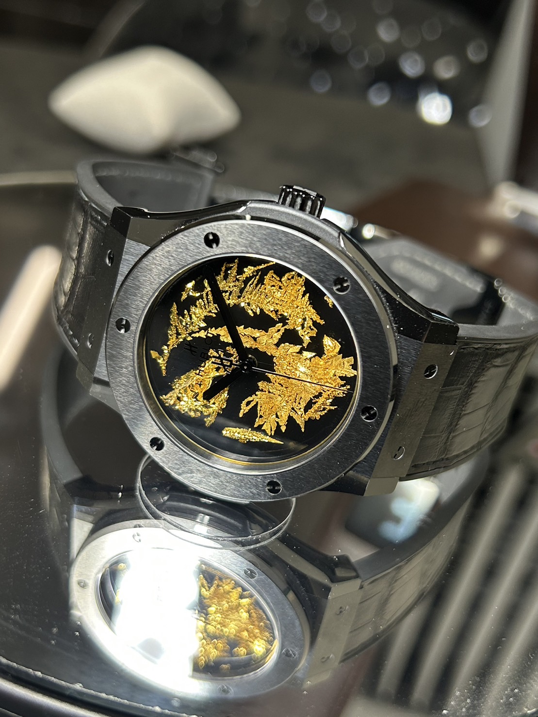 HUBLOT(ウブロ)・クラシックフュージョン・ゴールドクリスタル【2020年10月印】【中古品】【511.CX.0660.LR】