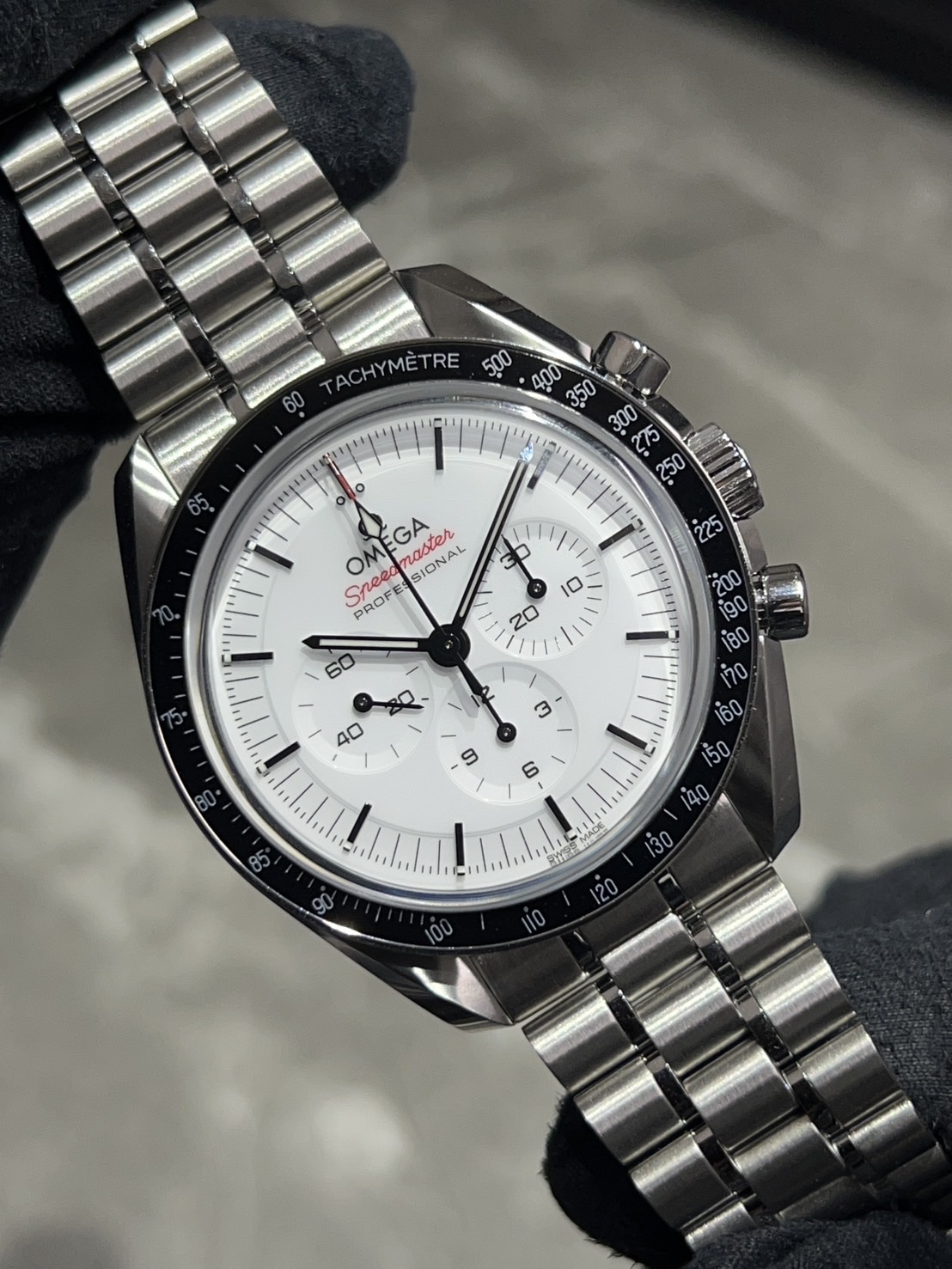 OMEGA(オメガ) スピードマスター ムーンウォッチ【2025年2月印】【極美品】【310.30.42.50.04.001】