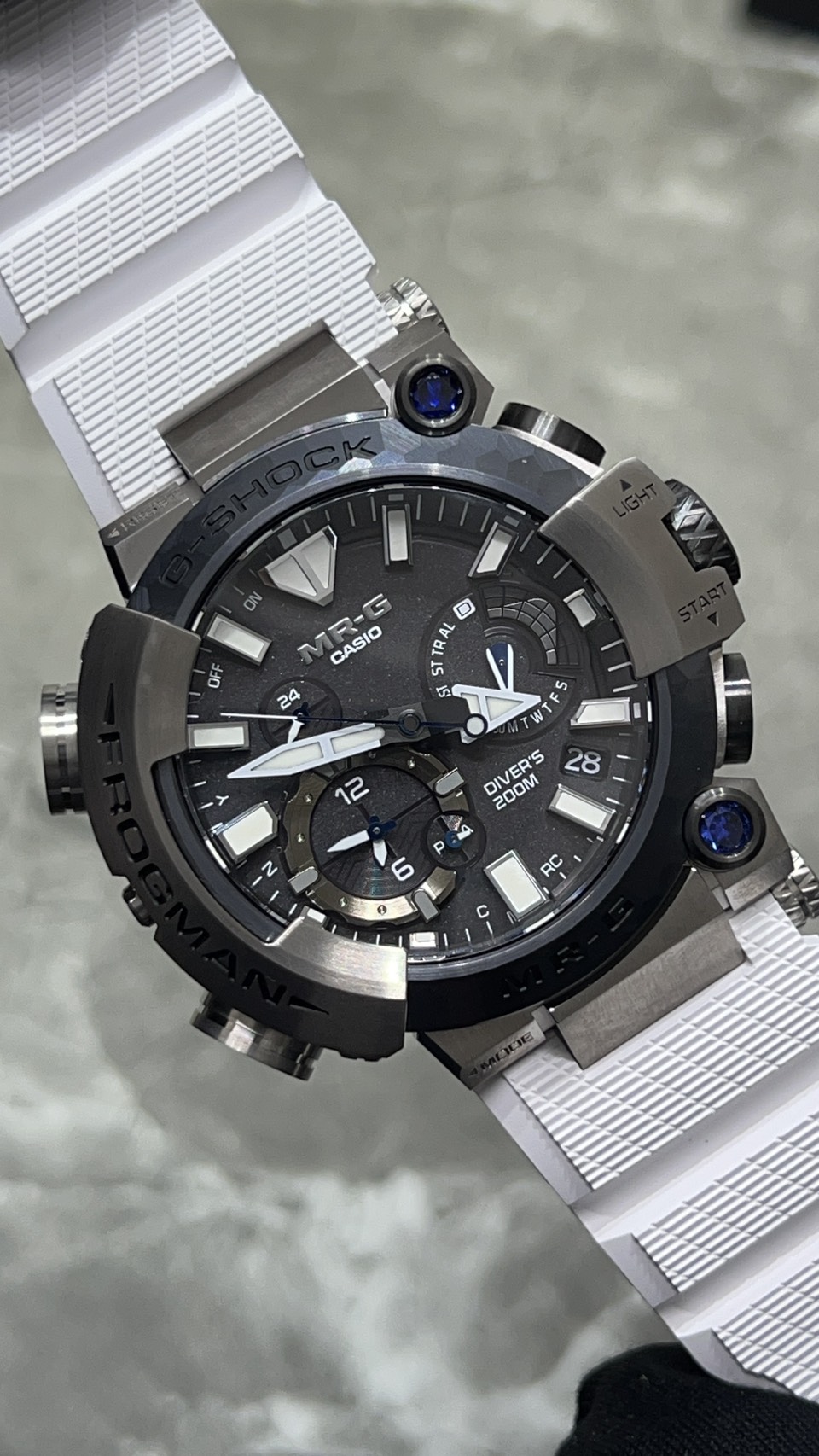 【限定800本】CASIO(カシオ) MR-G フロッグマン 【2026年6月印】【極美品】【MRG-BF1000EB-1AJR】