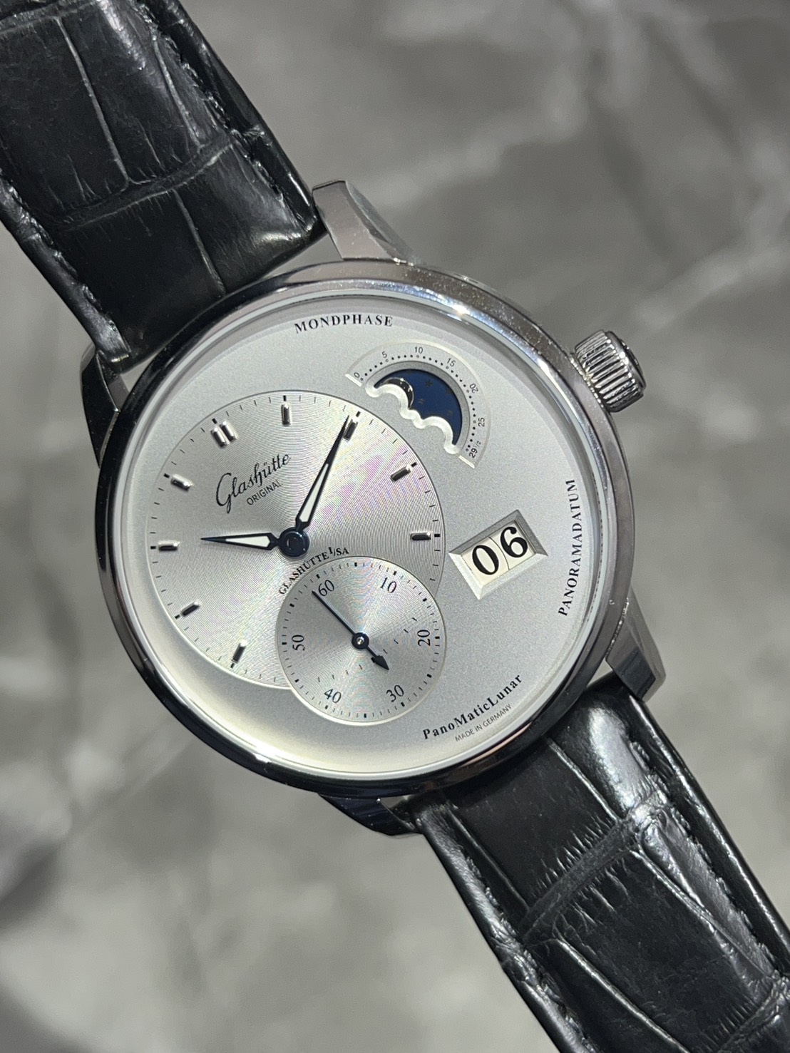 GLASHUTTE ORIGINAL (グラスヒュッテオリジナル) パノマティックルナ【2024年1月印】【中古美品】【1-90-02-42-32】