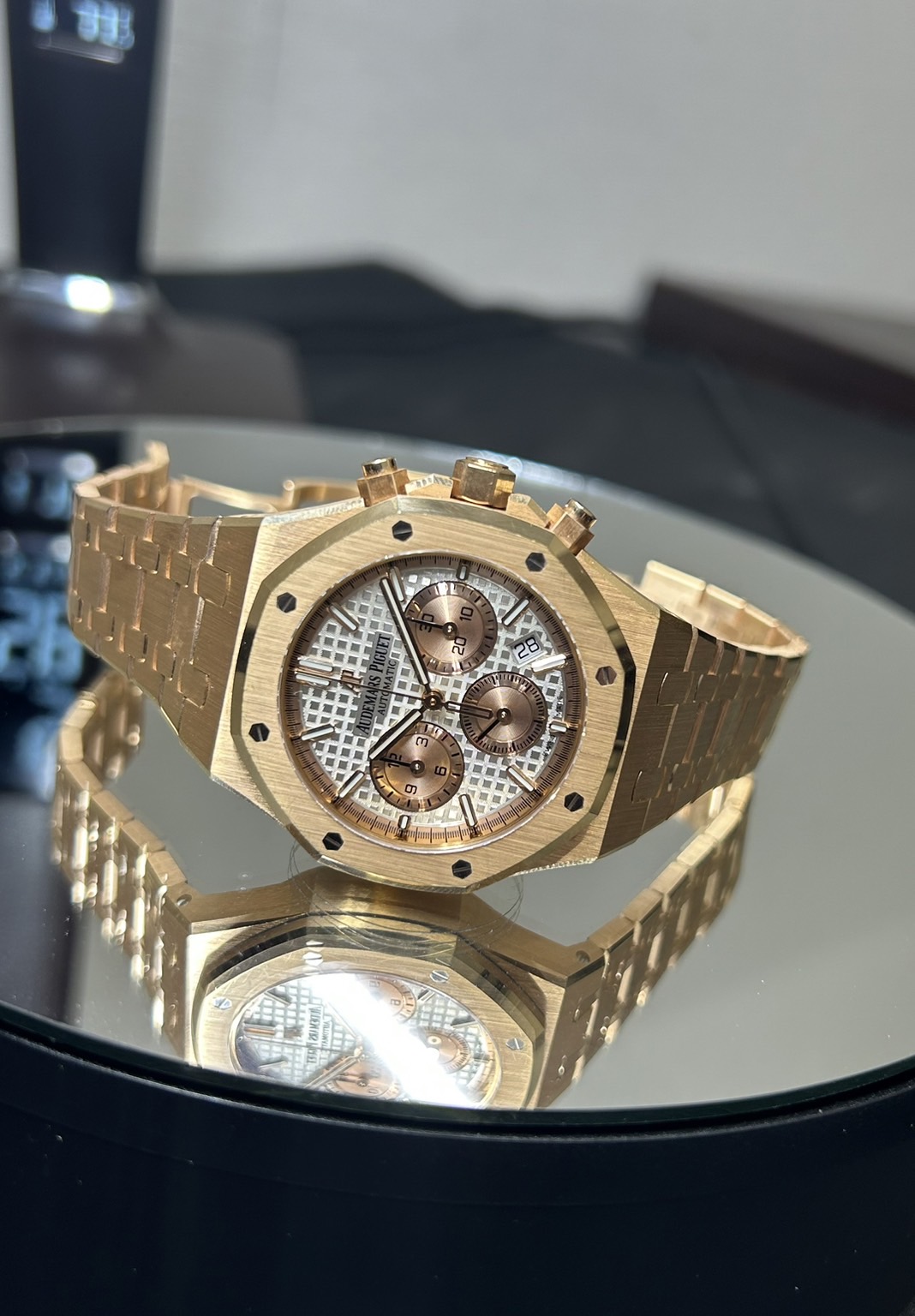 AUDEMARS PIGUET(オーデマピゲ)・ロイヤルオーク【2020年10月印】【中古品】【26315OR.OO.1256OR.01】