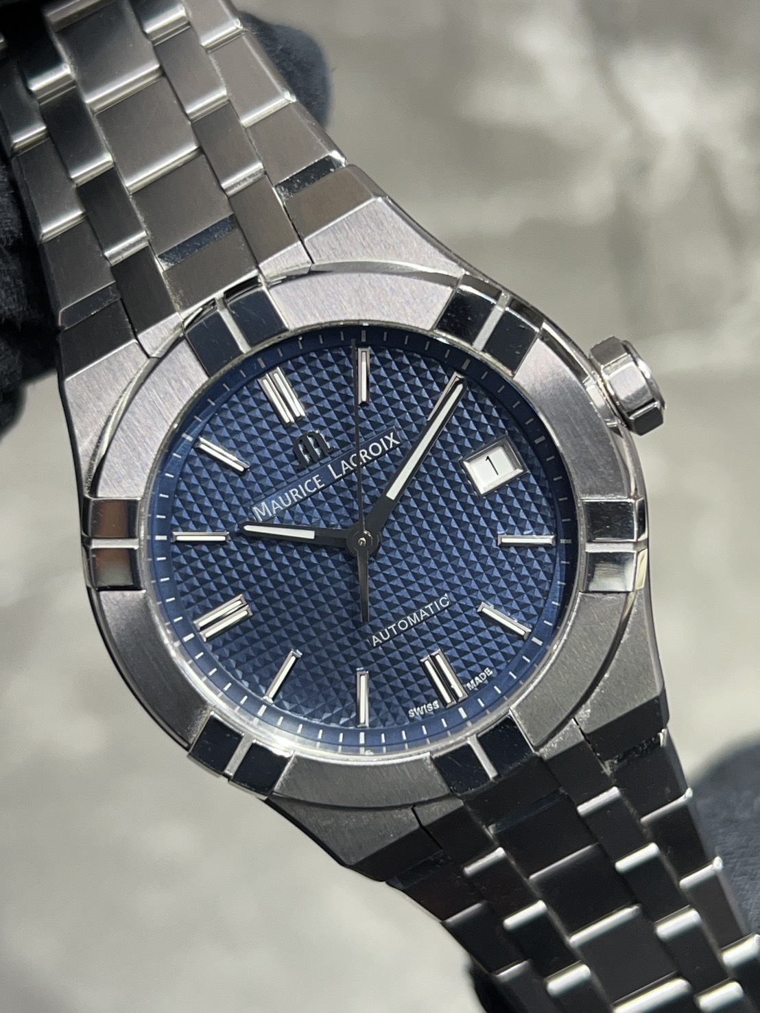 MAURICE LACROIX(モーリス ラクロア) アイコン39㎜【2021年2月印】【中古品】【AI6007-SS002-430-1】