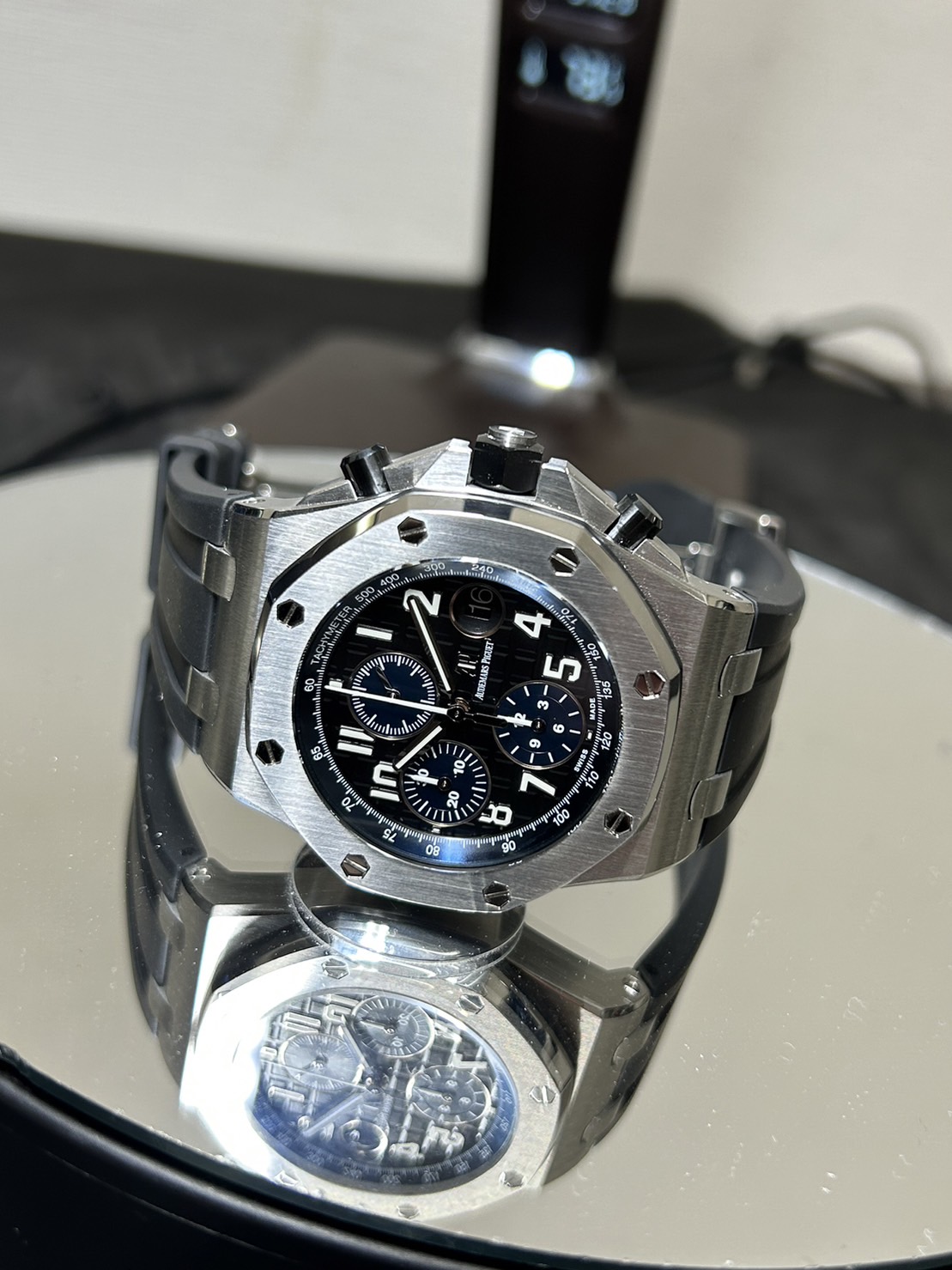 AUDEMARS PIGUET(オーデマピゲ)・ロイヤルオークオフショア【中古品】【26470ST.OO.A028CR.01】