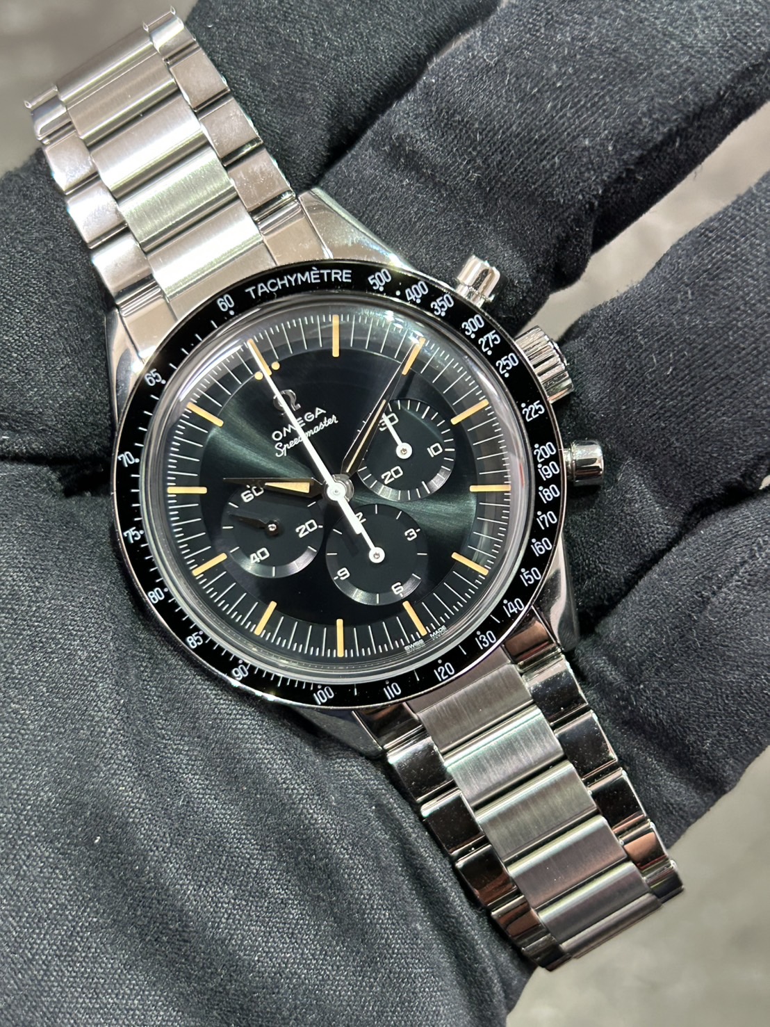 OMEGA(オメガ) スピードマスター ファースト オメガ イン スペー﻿ス【2024年10月印】【中古美品】【310.30.40.50.06.001】