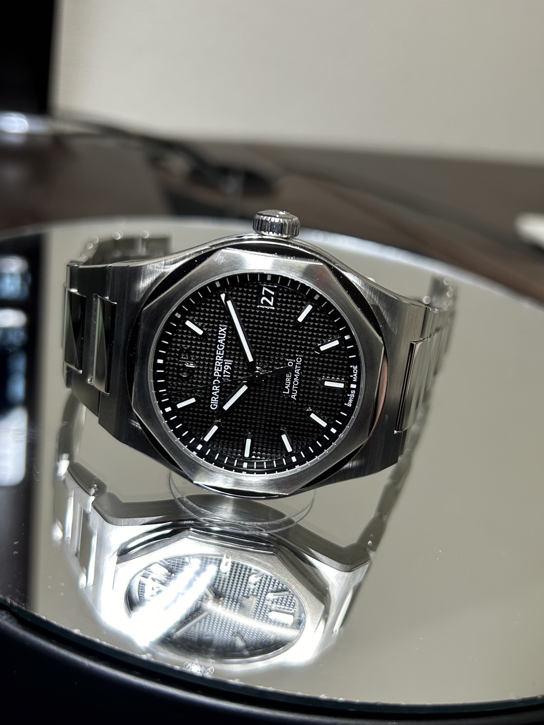 Girard-Perregaux(ジラールペルゴ)・ロレアート【2023年7月印】【極美品】【81010-11-634-11A】
