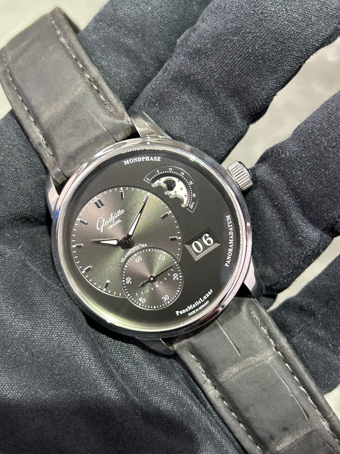 GLASHUTTE ORIGINAL (グラスヒュッテオリジナル) パノマティックルナ【2016年8月印】【中古品】【1-90-02-43-32-50】