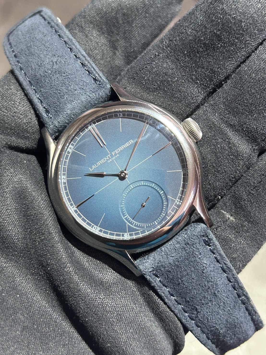 LAURENT FERRIER(ローランフェリエ) クラシック オリジン【2023年4月印】【中古美品】【LCF036.TI.CG.1】