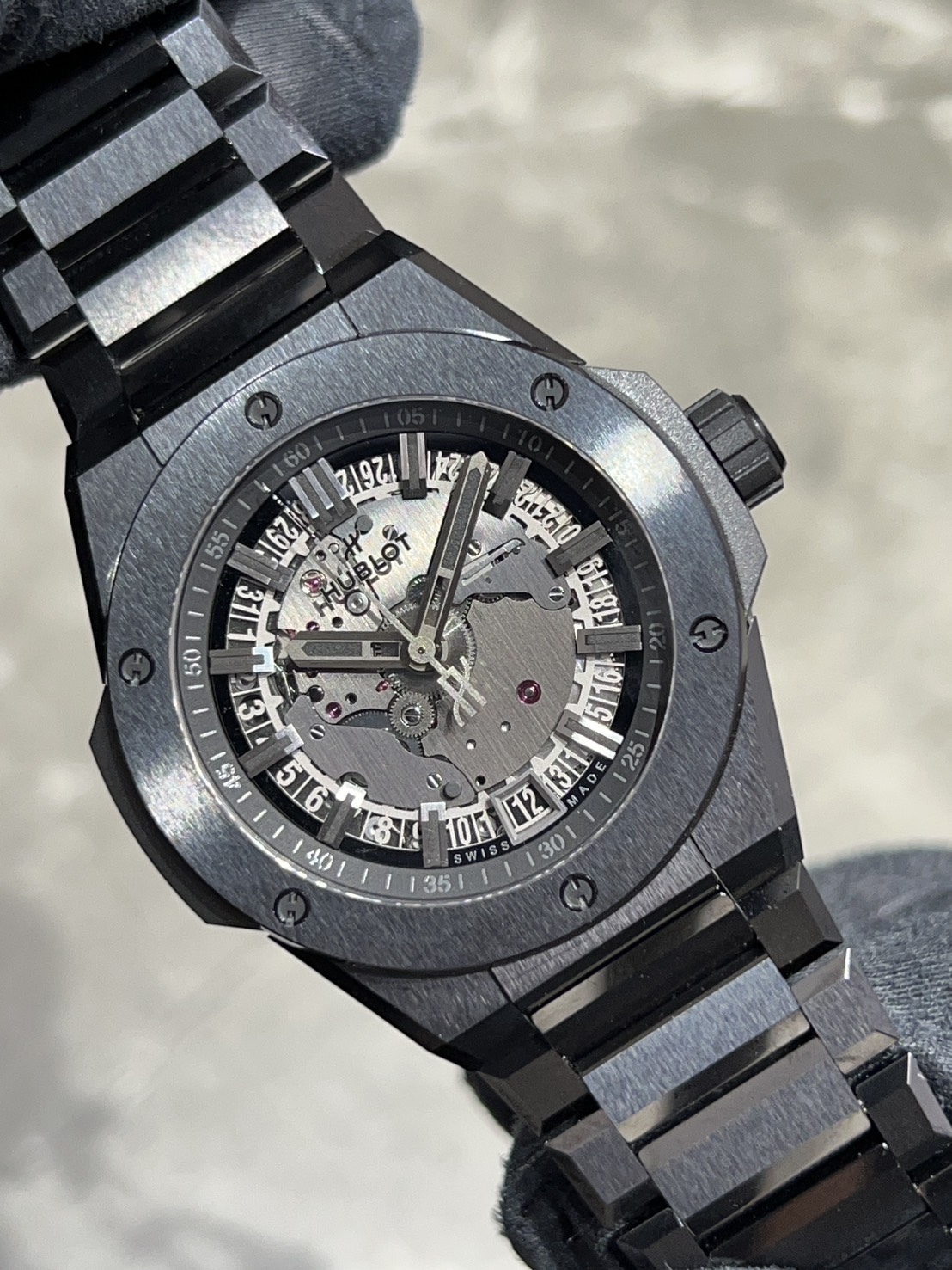 【12月25日営業終了迄の特価！（終了後は通常価格となります）】【限定250本】HUBLOT(ウブロ) ビッグ・バン インテグレーテッドタイムオンリー オールブラック【2025年11月印】【未使用品】【456.CX.0140.CX】